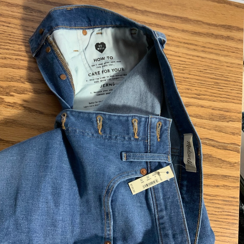 Women’s jeans